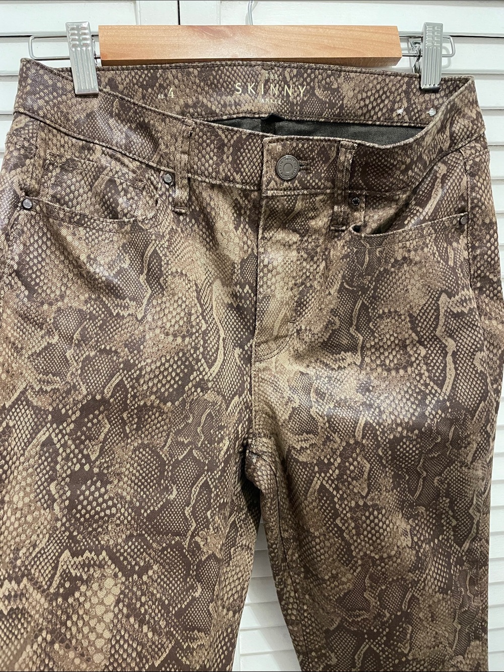 White House Black Market Brown Snake-Print Skinny Pants - Picture 4 of 9